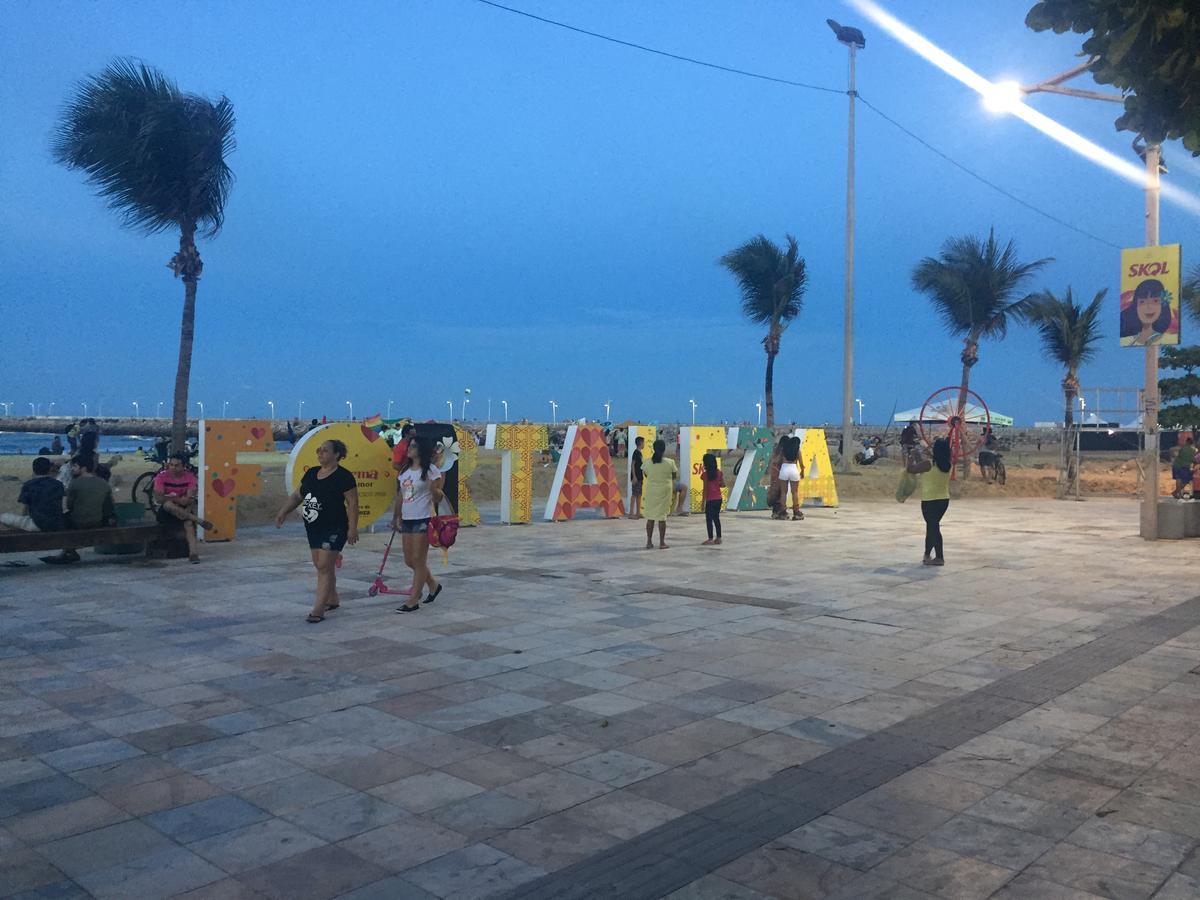 Apartamento Na Melhor Localizacao De Fortaleza!! Bagian luar foto