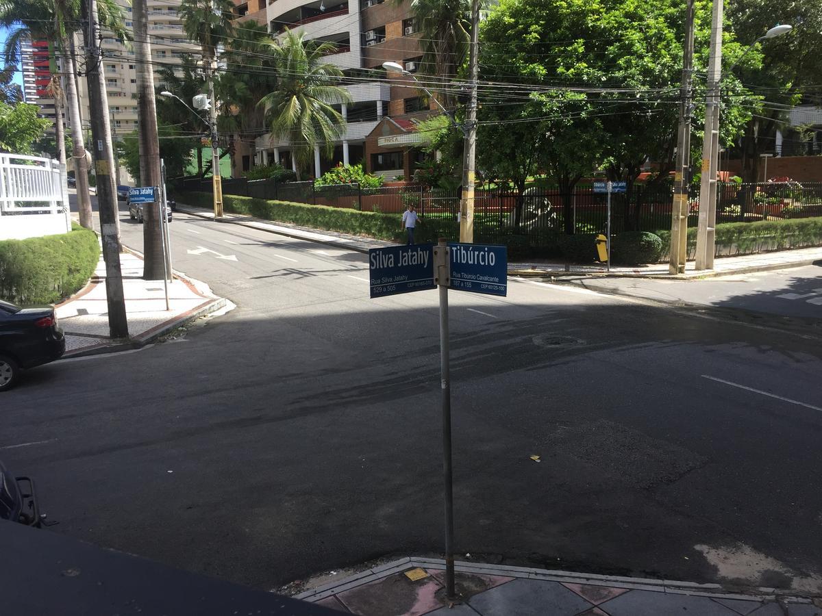 Apartamento Na Melhor Localizacao De Fortaleza!! Bagian luar foto